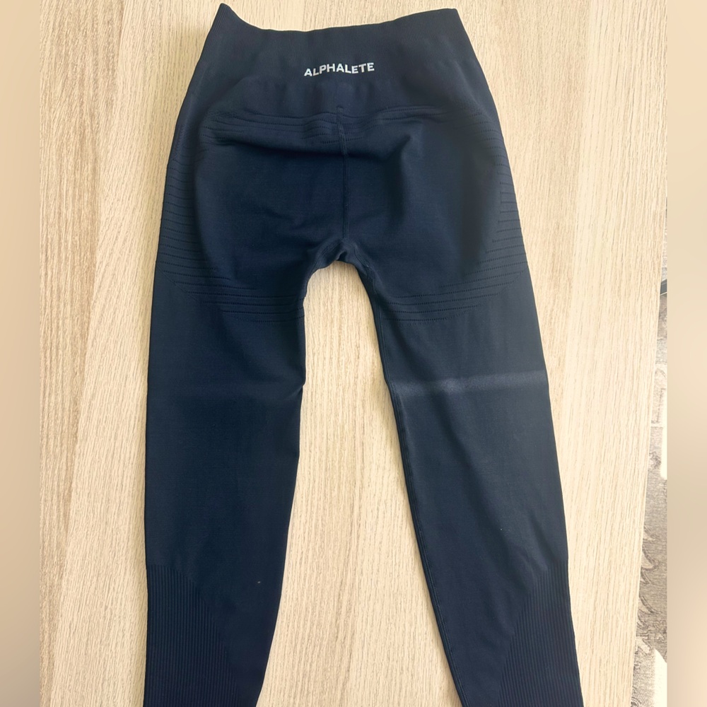 Alphalete leggings